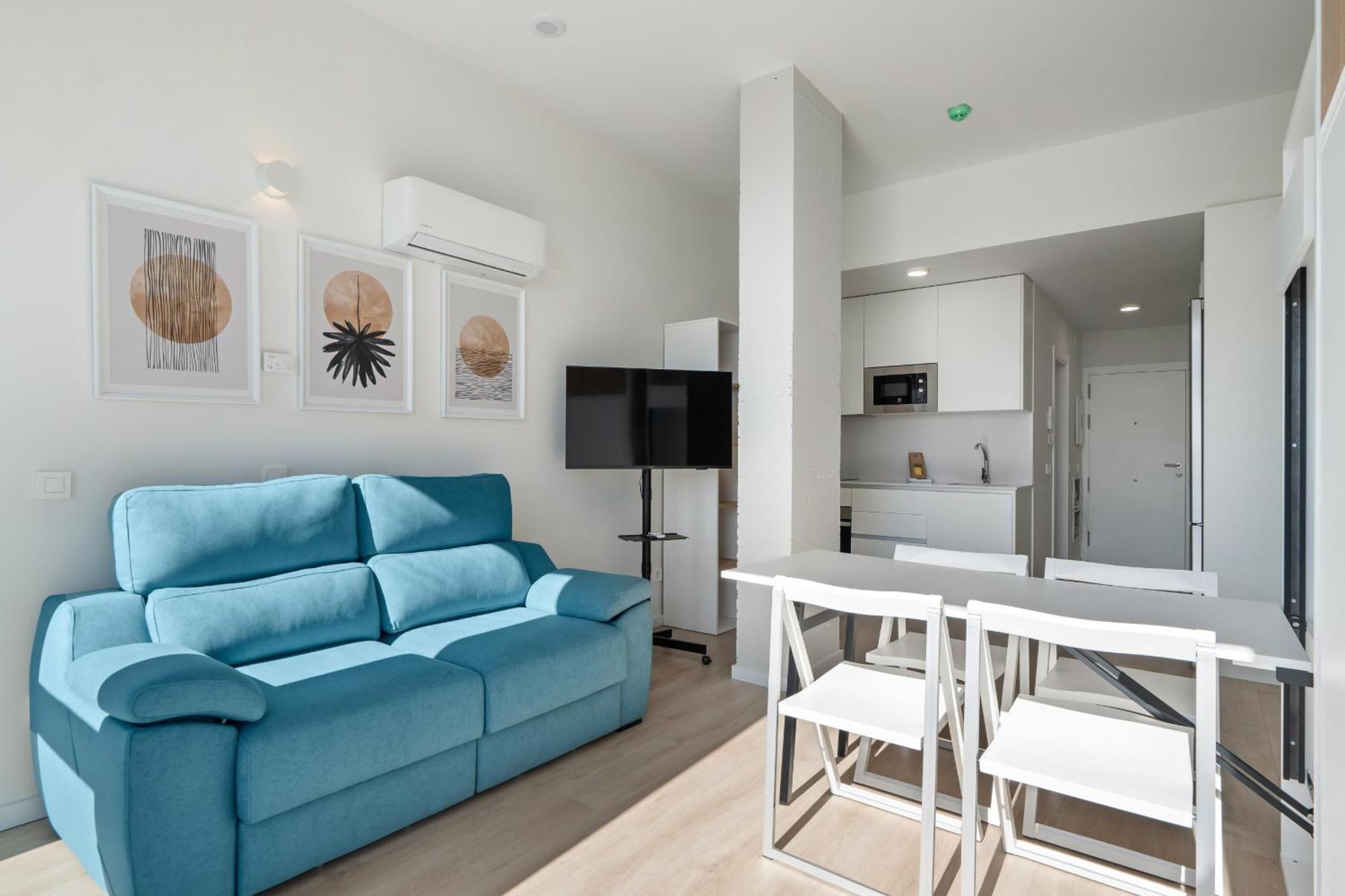 Loft Reformado Industrial Con Garaje Alquiler Temporal Leilighet Madrid Eksteriør bilde