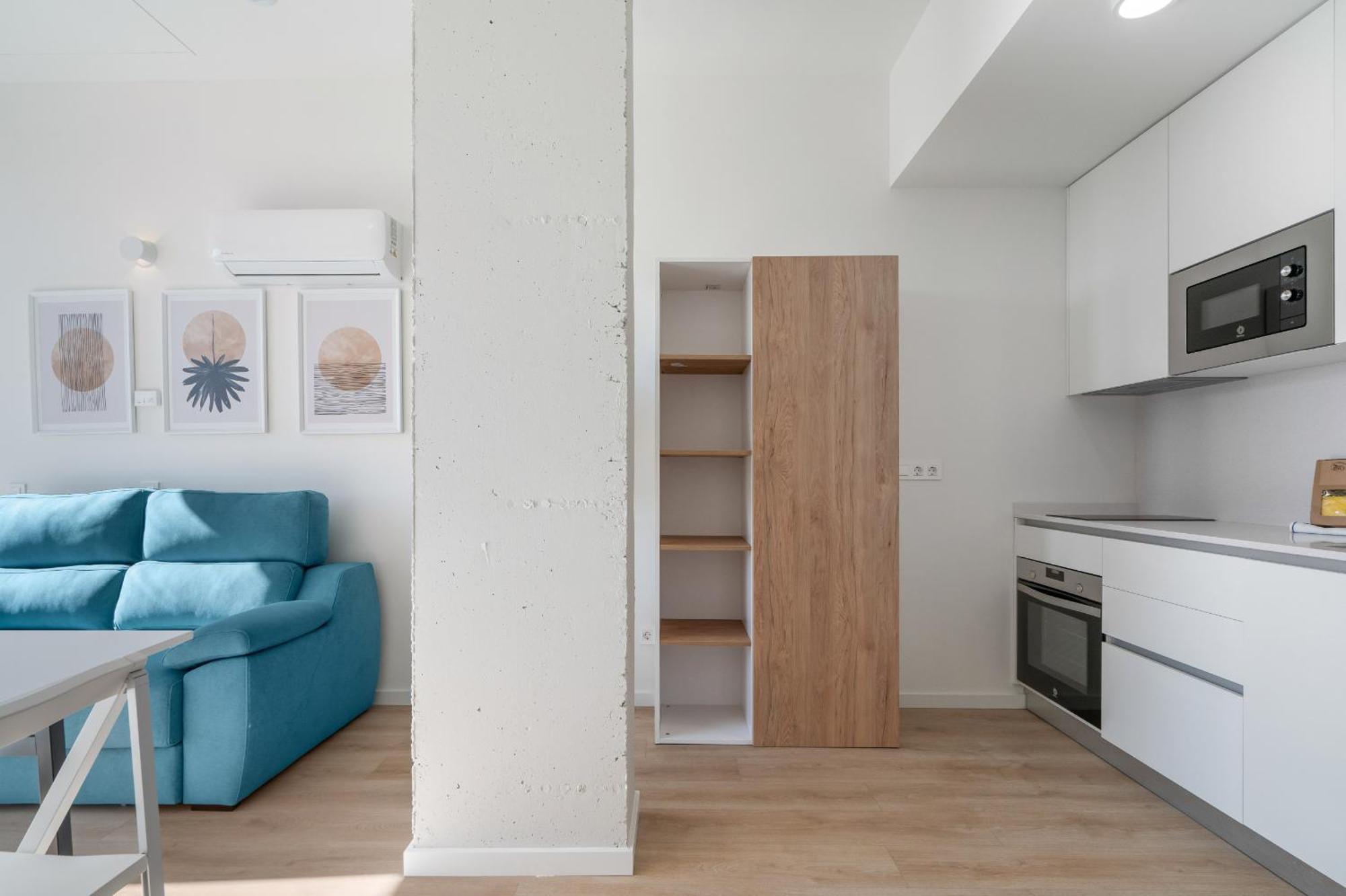 Loft Reformado Industrial Con Garaje Alquiler Temporal Leilighet Madrid Eksteriør bilde